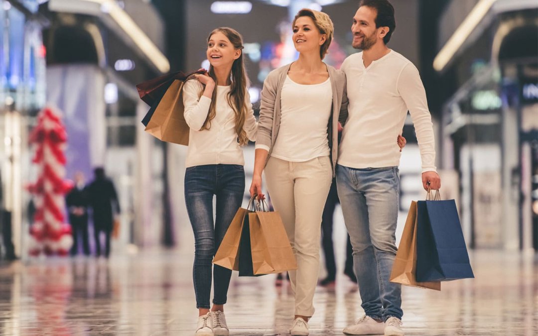 The Boohoo share price has collapsed by 80%! Time to buy?